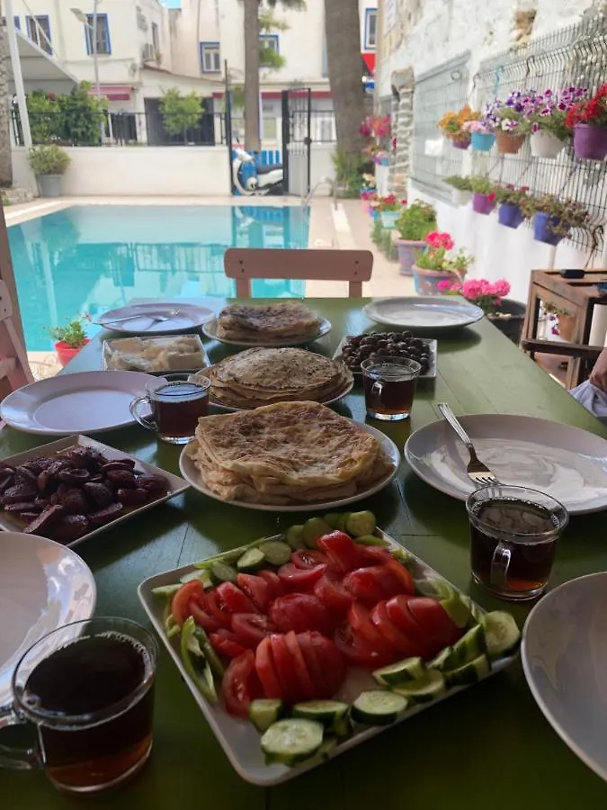 酒店 Kilavuz Otel 博德鲁姆