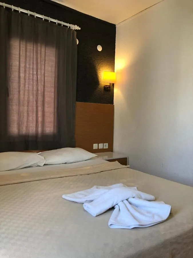 酒店 Kilavuz Otel 博德鲁姆