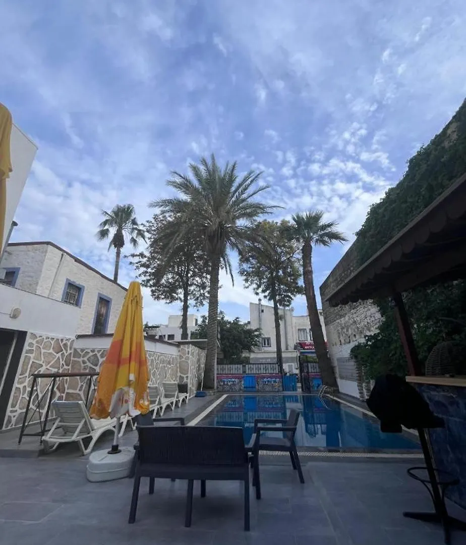 Kilavuz Otel 博德鲁姆